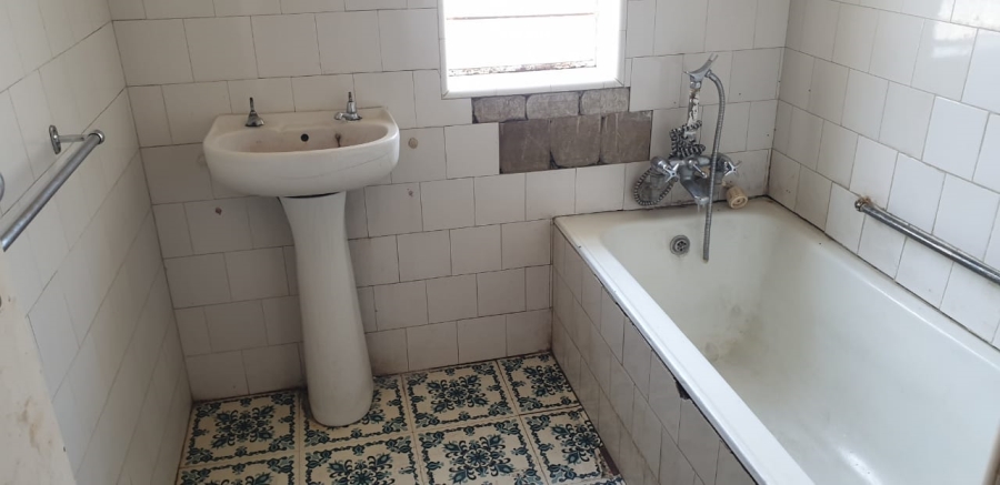 3 Bedroom Property for Sale in Rosettenville Gauteng