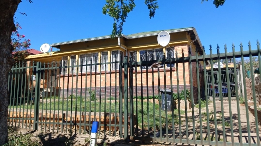 3 Bedroom Property for Sale in Rosettenville Gauteng