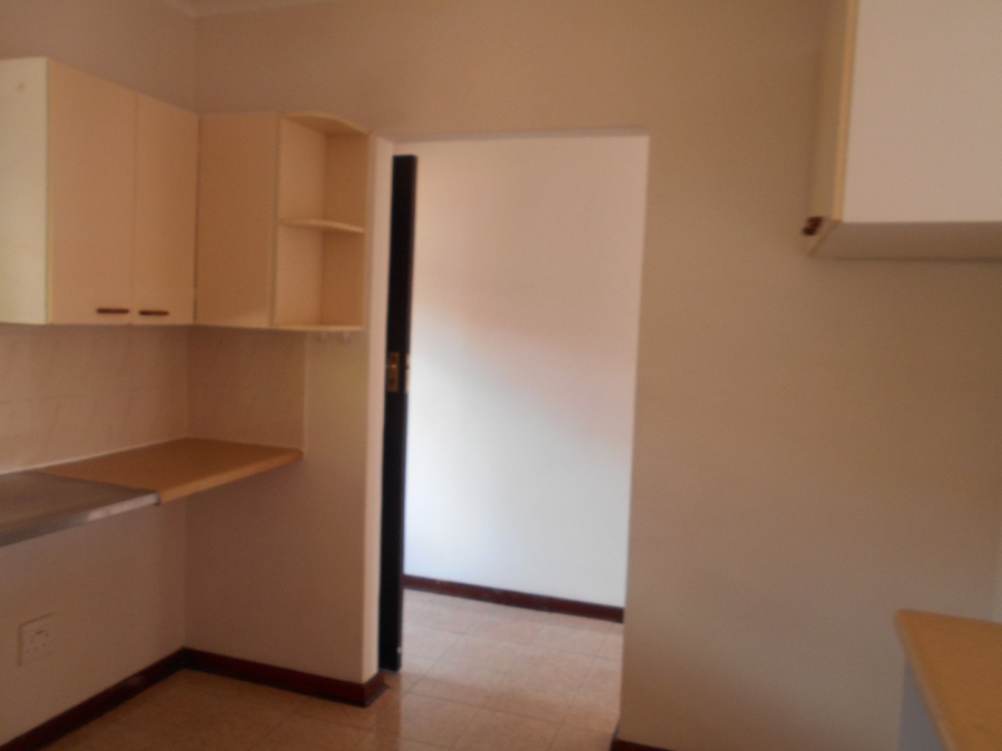 To Let 2 Bedroom Property for Rent in Zwartkop Gauteng