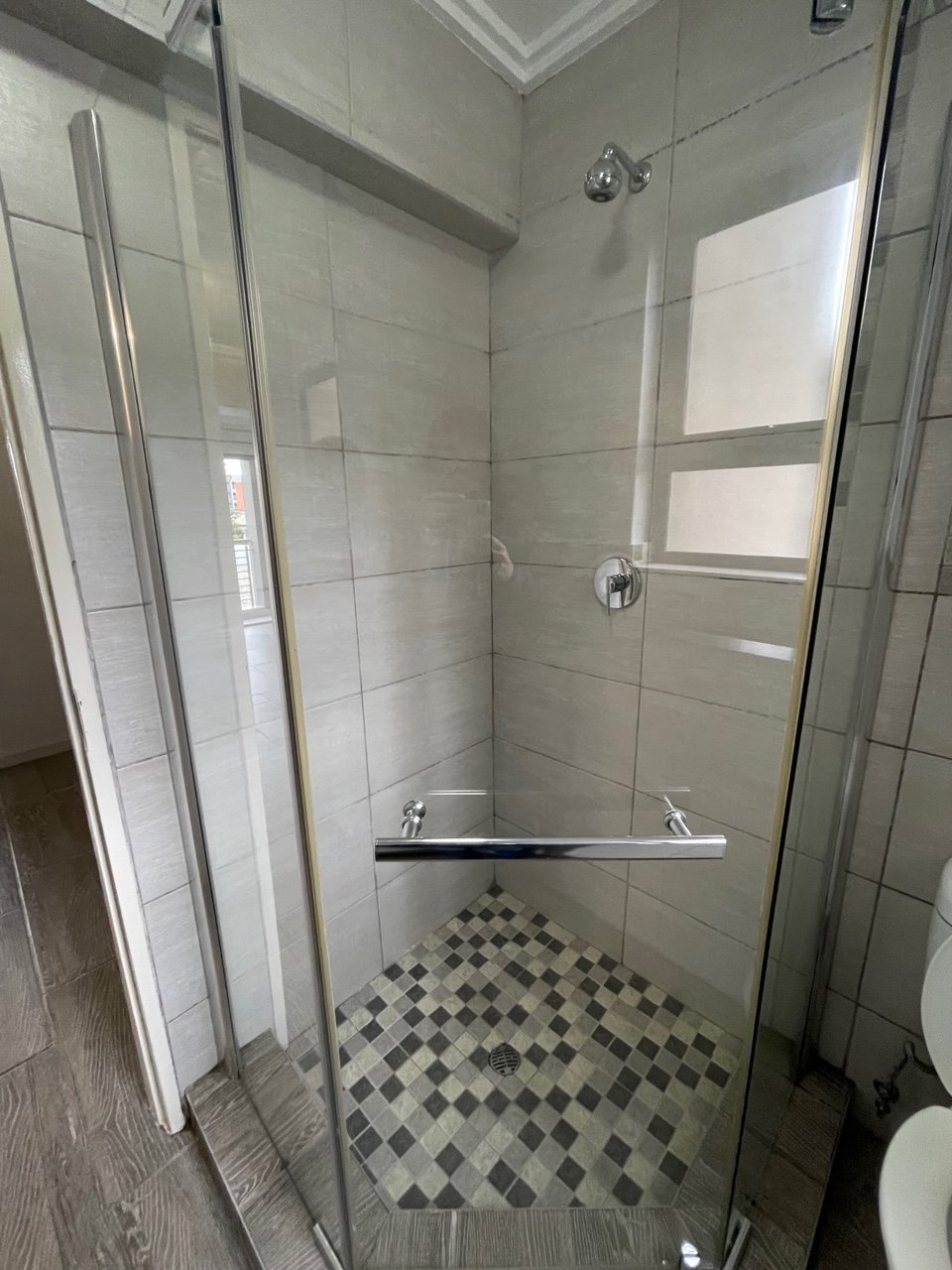 1 Bedroom Property for Sale in Sebenza Gauteng