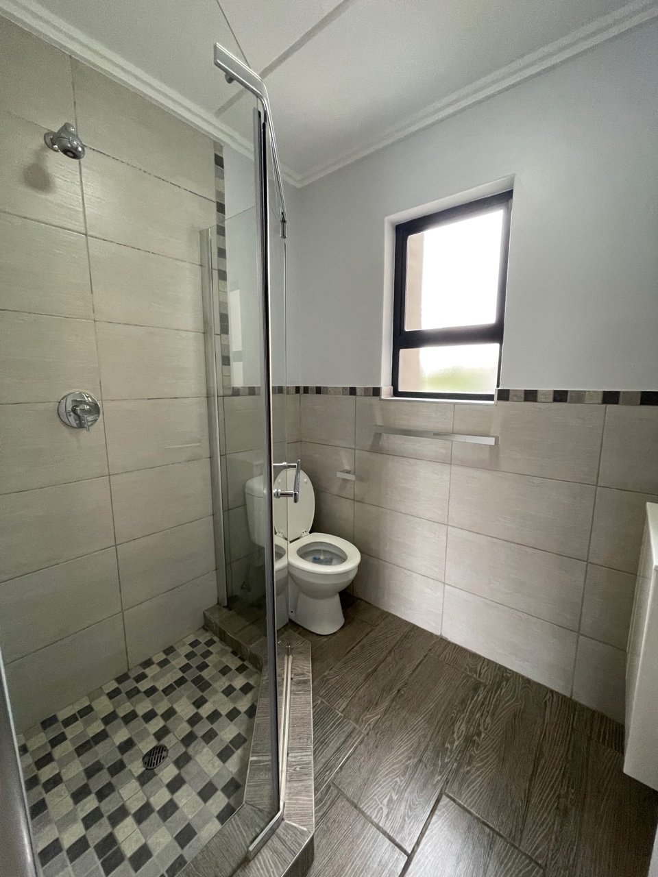 1 Bedroom Property for Sale in Sebenza Gauteng