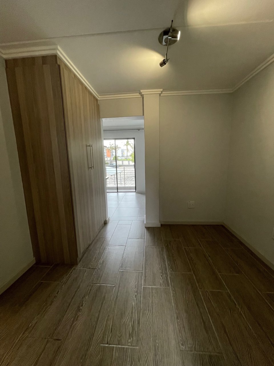 1 Bedroom Property for Sale in Sebenza Gauteng