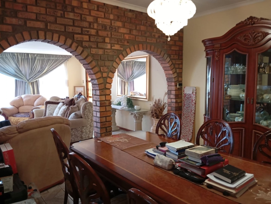 3 Bedroom Property for Sale in Rosettenville Gauteng