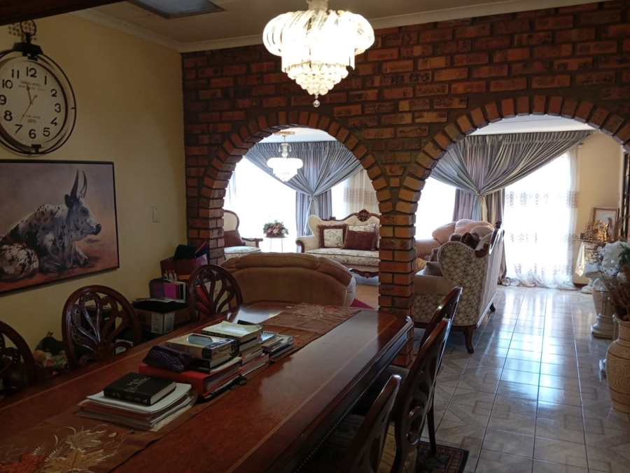 3 Bedroom Property for Sale in Rosettenville Gauteng