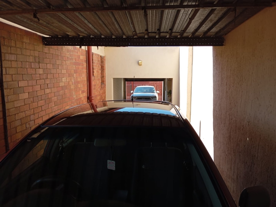 3 Bedroom Property for Sale in Rosettenville Gauteng