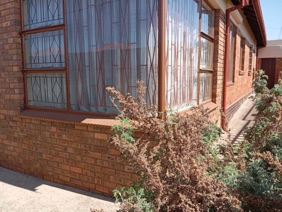 3 Bedroom Property for Sale in Rosettenville Gauteng