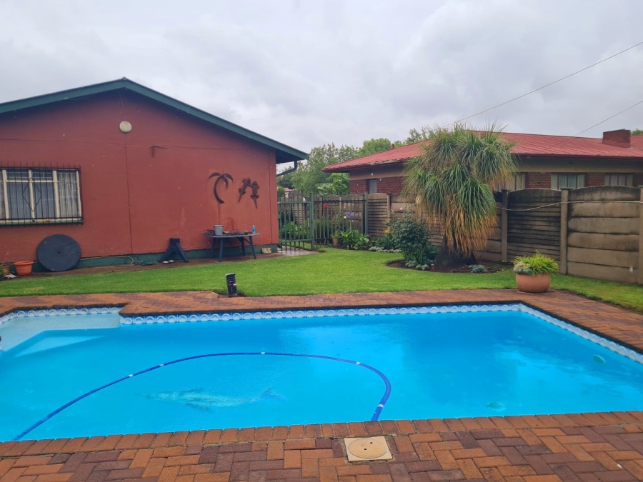 3 Bedroom Property for Sale in Vanderbijlpark SW 1 Gauteng