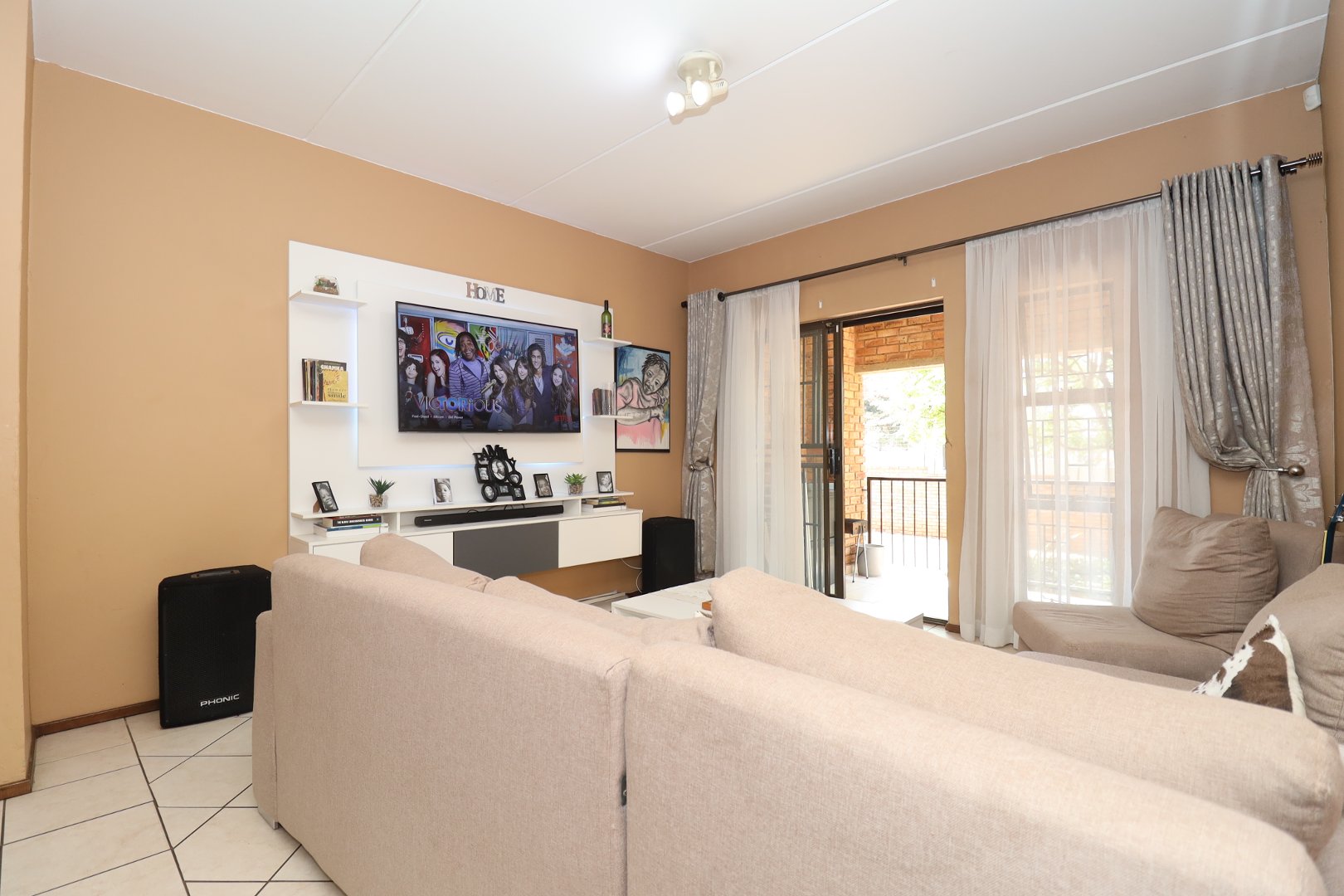 2 Bedroom Property for Sale in Ruimsig Gauteng