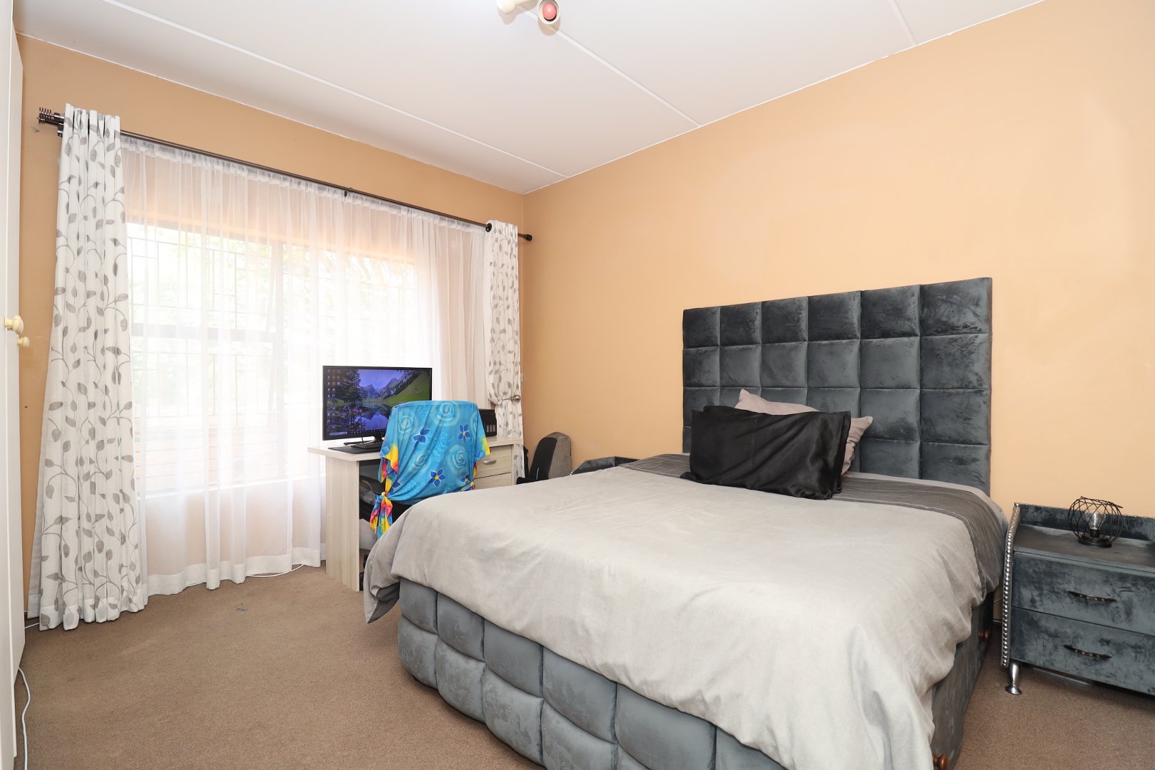 2 Bedroom Property for Sale in Ruimsig Gauteng