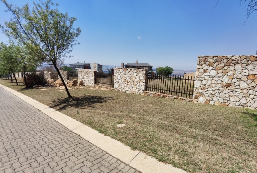  Bedroom Property for Sale in Aquavista Mountain Estate Gauteng