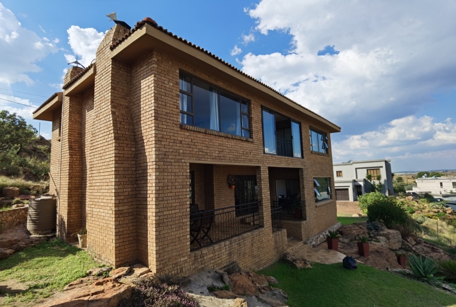 5 Bedroom Property for Sale in Bronkhorstbaai Gauteng