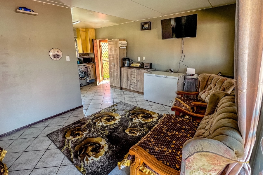 2 Bedroom Property for Sale in Mondeor Gauteng