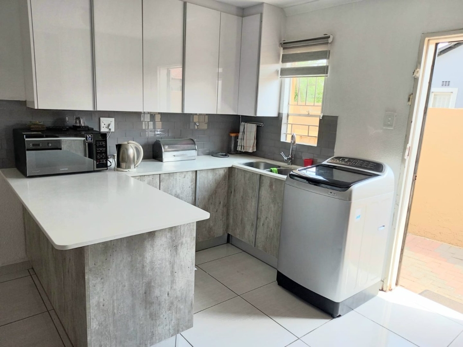 3 Bedroom Property for Sale in Alveda Gauteng