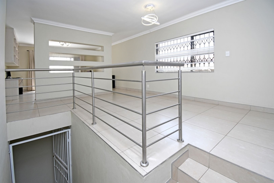 3 Bedroom Property for Sale in Broadacres Gauteng