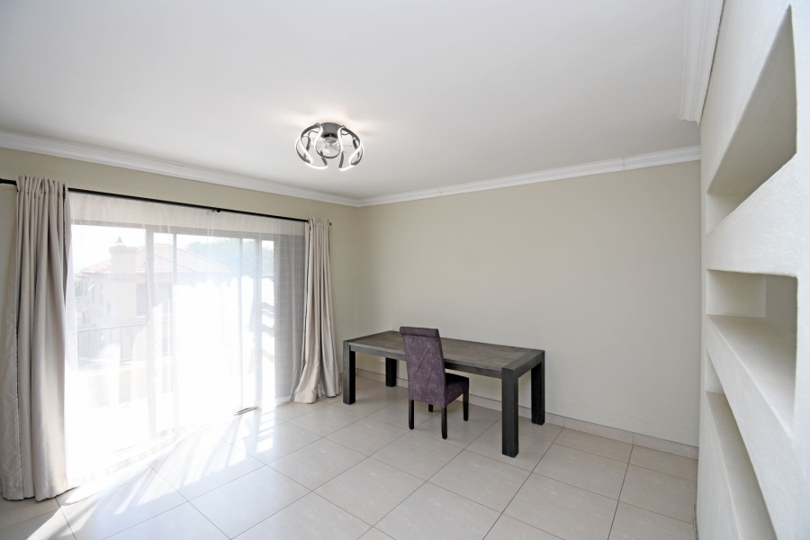 3 Bedroom Property for Sale in Broadacres Gauteng