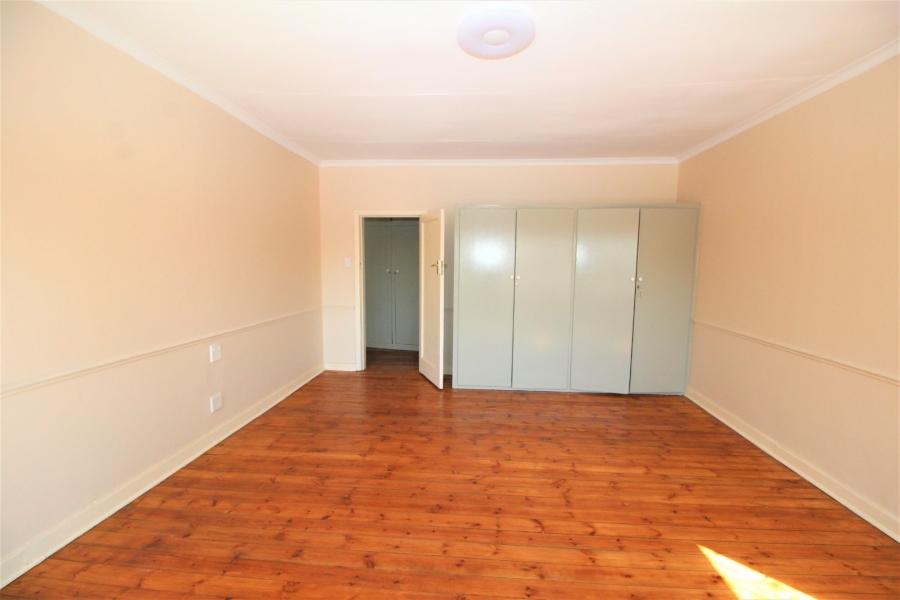 To Let 5 Bedroom Property for Rent in Valhalla Gauteng