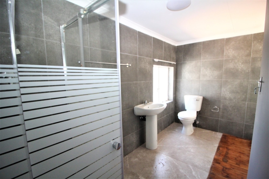 To Let 5 Bedroom Property for Rent in Valhalla Gauteng