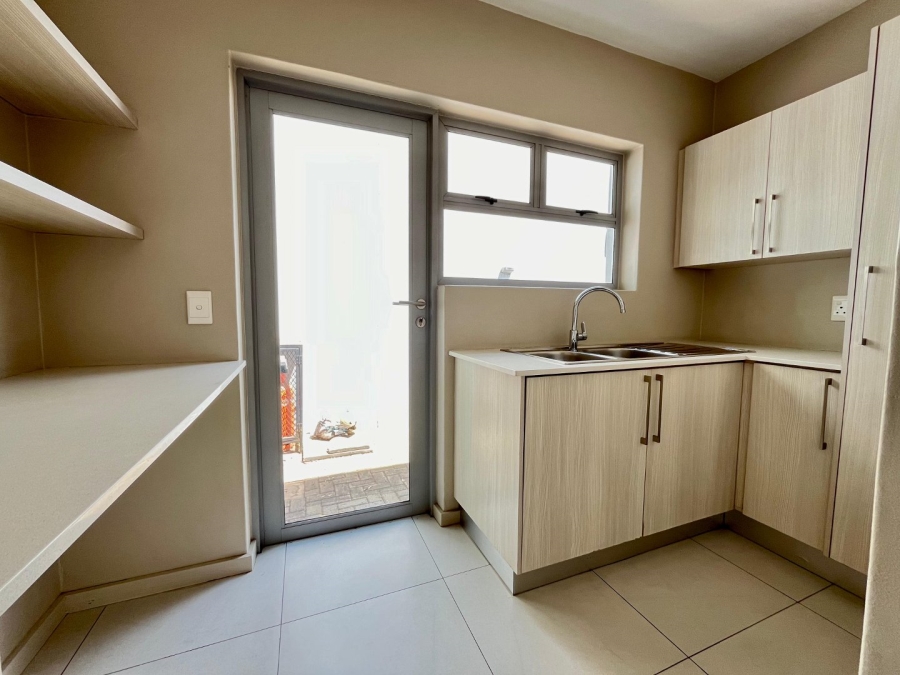 3 Bedroom Property for Sale in Bryanston Gauteng