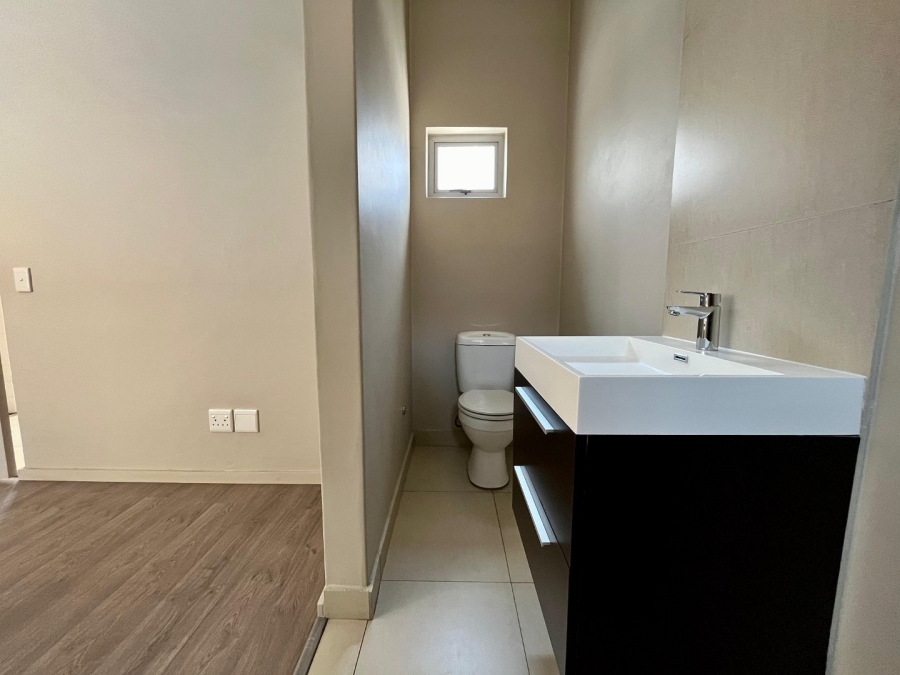 3 Bedroom Property for Sale in Bryanston Gauteng