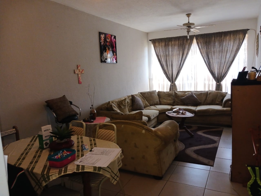 2 Bedroom Property for Sale in Elsburg Gauteng