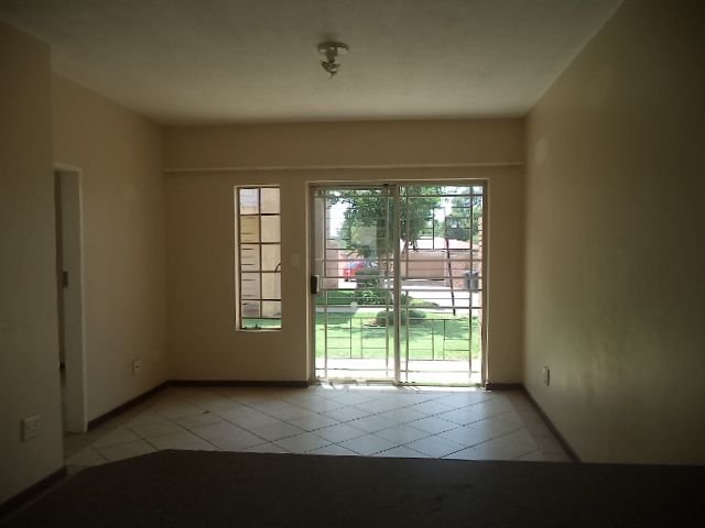 To Let 2 Bedroom Property for Rent in The Orchards Gauteng