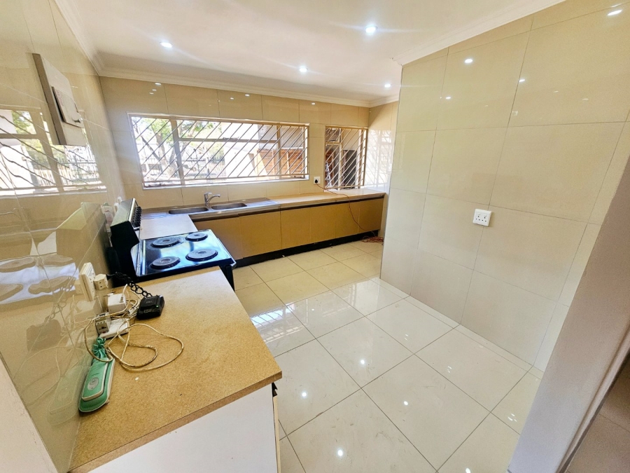 To Let 3 Bedroom Property for Rent in Erasmia Gauteng