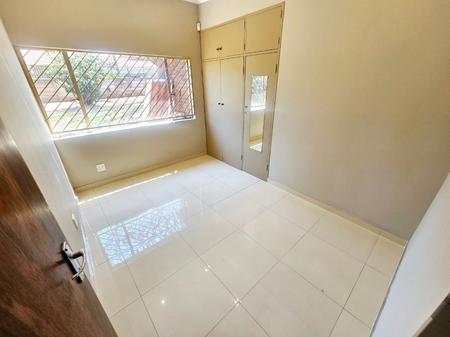 To Let 3 Bedroom Property for Rent in Erasmia Gauteng