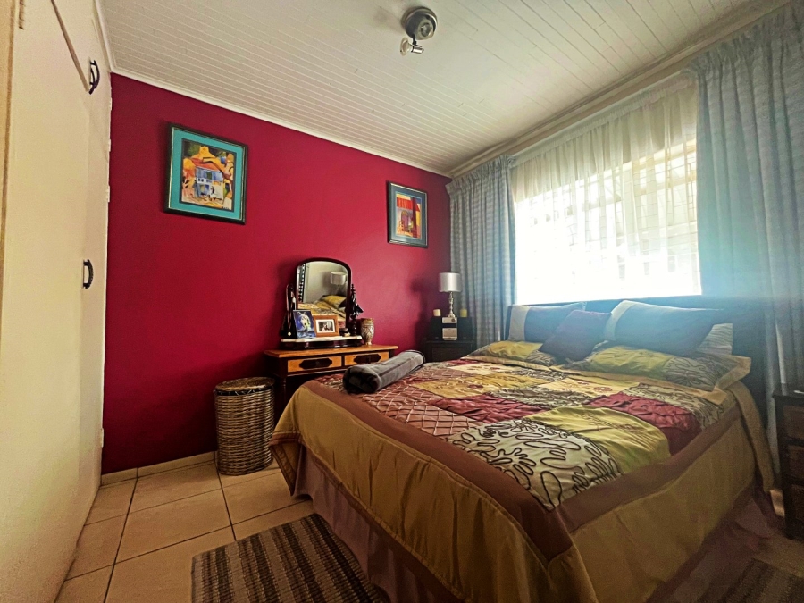 3 Bedroom Property for Sale in Eldoraigne Gauteng