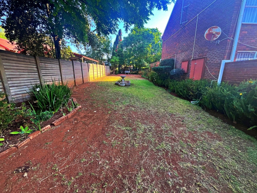 3 Bedroom Property for Sale in Eldoraigne Gauteng