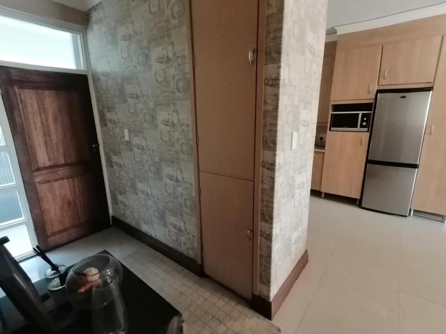 To Let 2 Bedroom Property for Rent in Bedfordview Gauteng