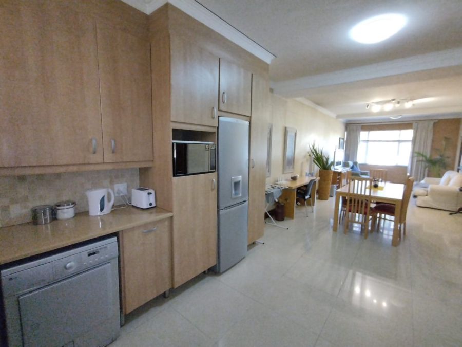 To Let 2 Bedroom Property for Rent in Bedfordview Gauteng