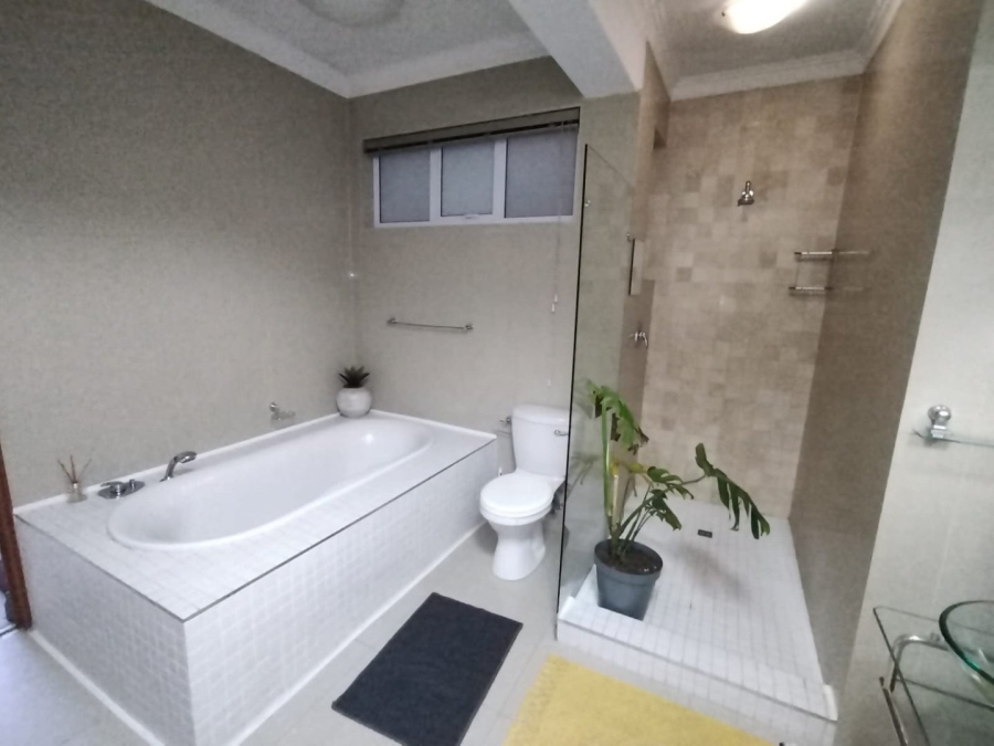 To Let 2 Bedroom Property for Rent in Bedfordview Gauteng