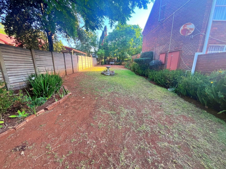 3 Bedroom Property for Sale in Eldoraigne Gauteng