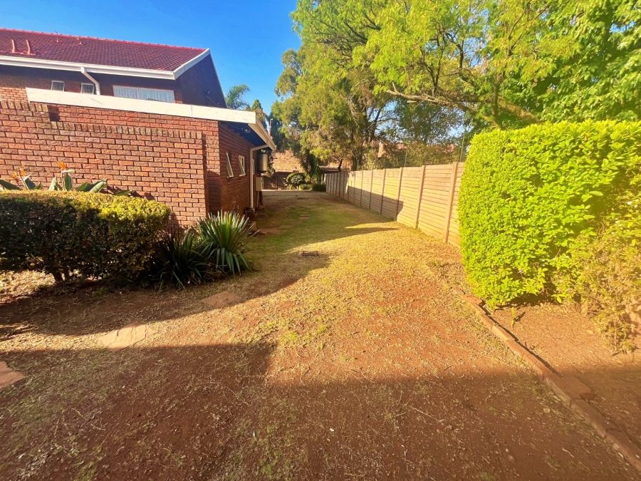 3 Bedroom Property for Sale in Eldoraigne Gauteng