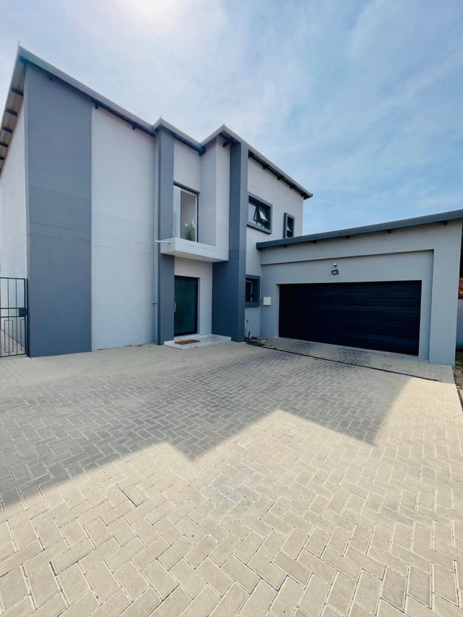 To Let 3 Bedroom Property for Rent in Edenvale Central Gauteng