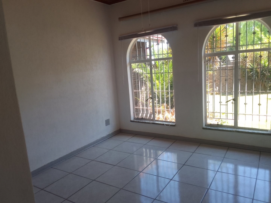 3 Bedroom Property for Sale in Heidelberg Proper Gauteng