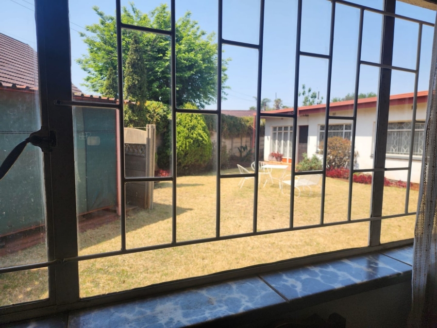 To Let 3 Bedroom Property for Rent in Witfield Gauteng