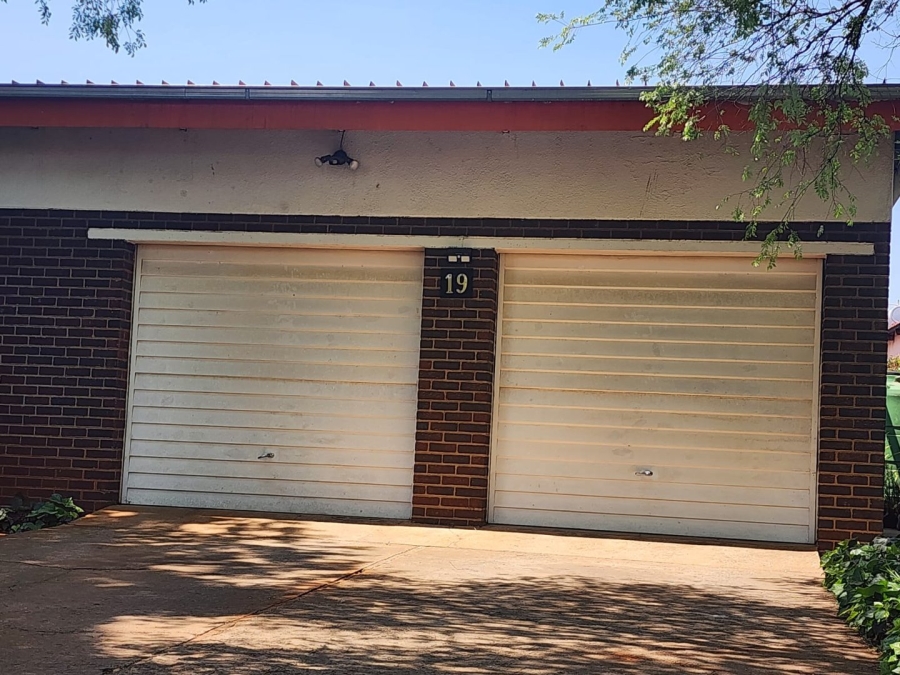 To Let 3 Bedroom Property for Rent in Witfield Gauteng