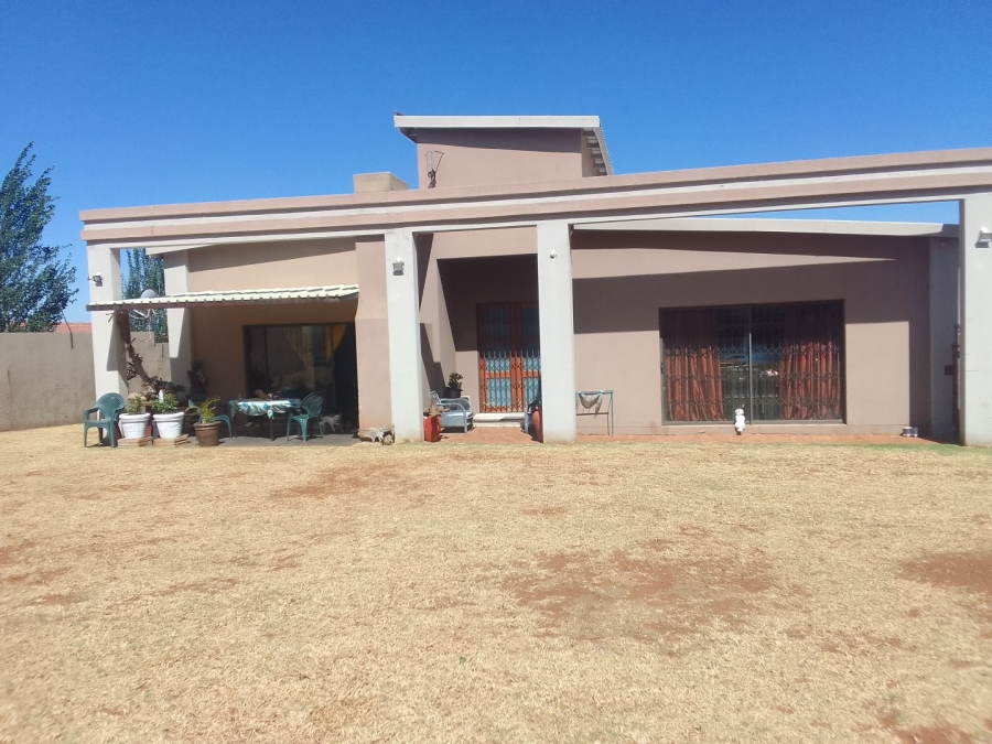 To Let 3 Bedroom Property for Rent in Bergsig Gauteng