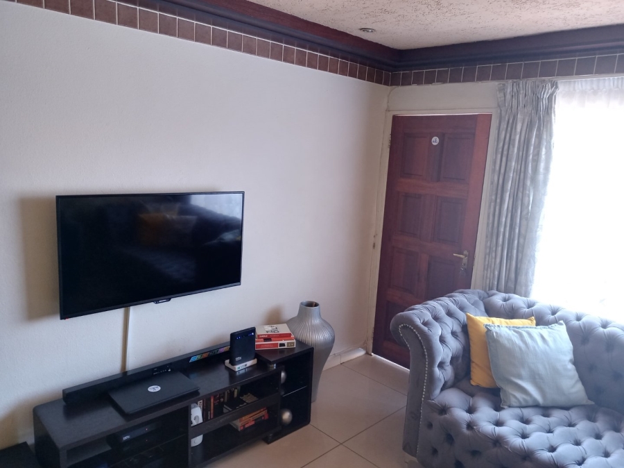 3 Bedroom Property for Sale in Ormonde Gauteng