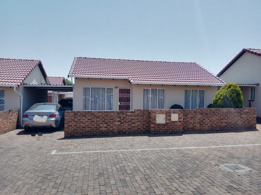 3 Bedroom Property for Sale in Ormonde Gauteng