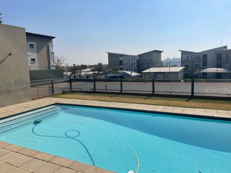 2 Bedroom Property for Sale in Fourways Gauteng