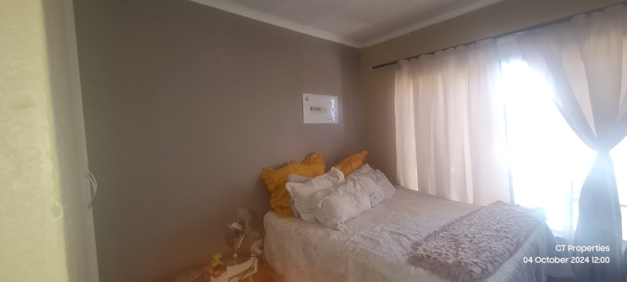 2 Bedroom Property for Sale in Elspark Gauteng