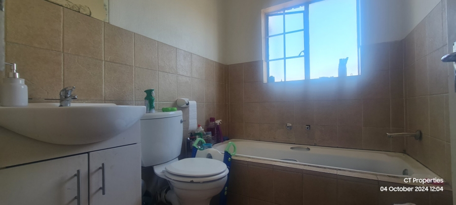 2 Bedroom Property for Sale in Elspark Gauteng