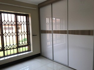 To Let 2 Bedroom Property for Rent in Monavoni Gauteng