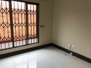 To Let 2 Bedroom Property for Rent in Monavoni Gauteng