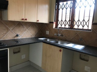 To Let 2 Bedroom Property for Rent in Monavoni Gauteng