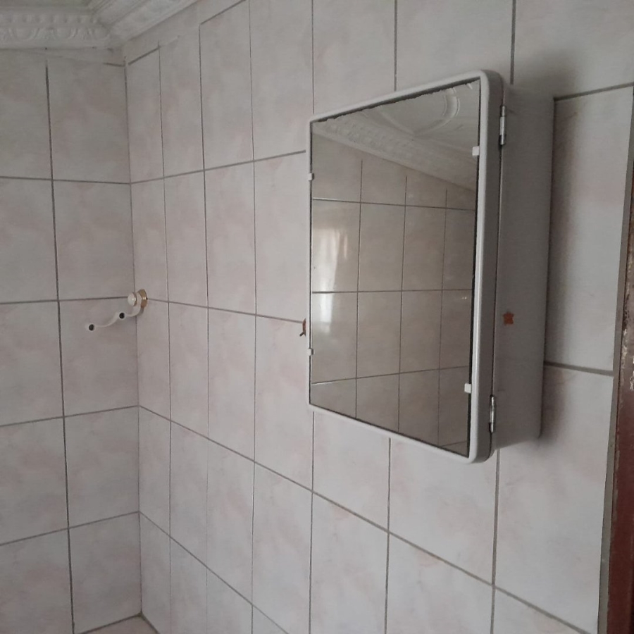 To Let  Bedroom Property for Rent in Naledi Gauteng