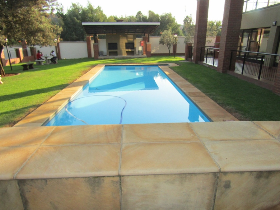 2 Bedroom Property for Sale in Glenvista Gauteng