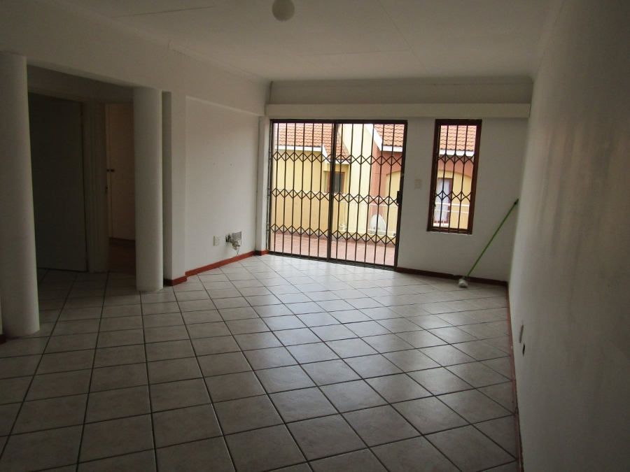 2 Bedroom Property for Sale in Winchester Hills Gauteng